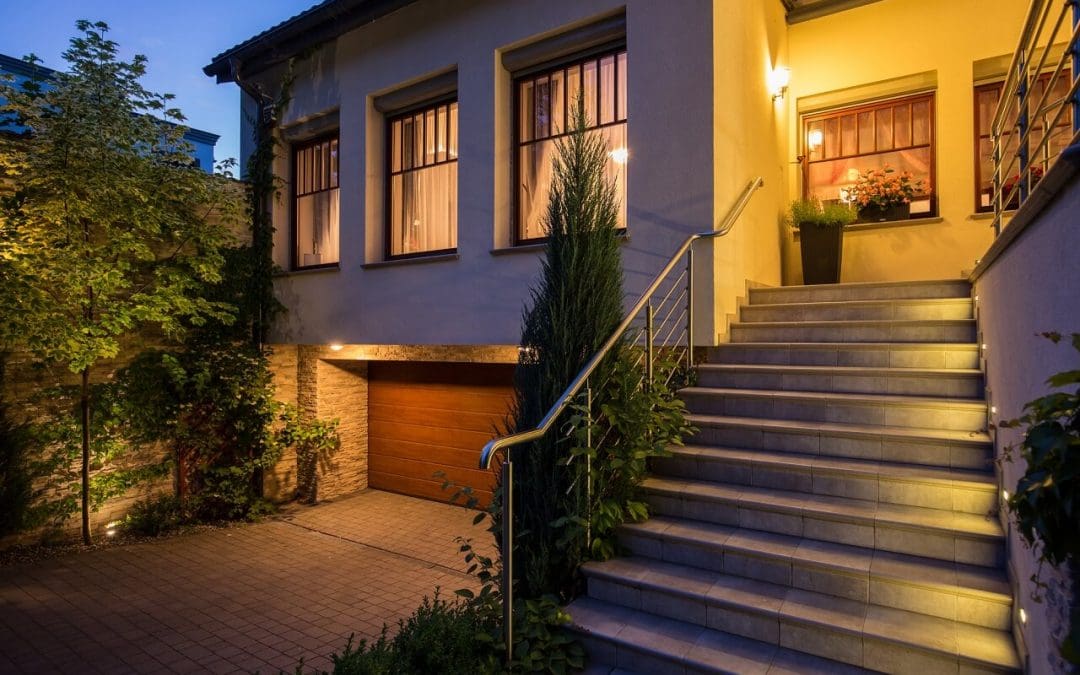 Outdoor Lighting Options for Your Deck, Porch, and Patio